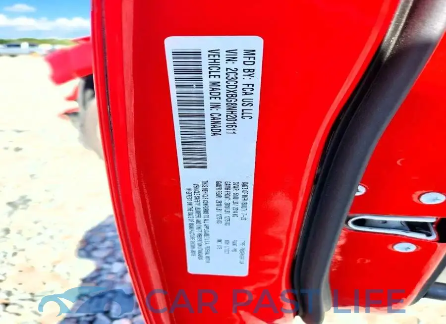 2C3CDXBG8NH201611# 13