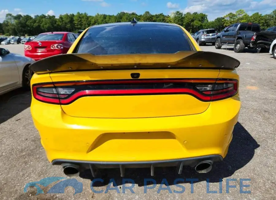2C3CDXGJ4HH618782# 6