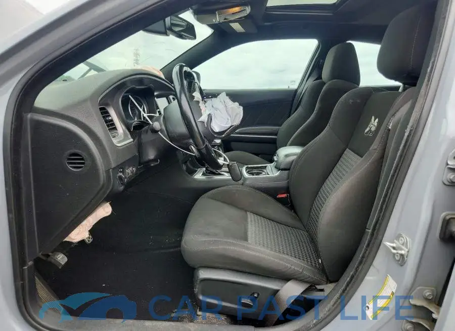 2C3CDXGJ4MH531779# 7