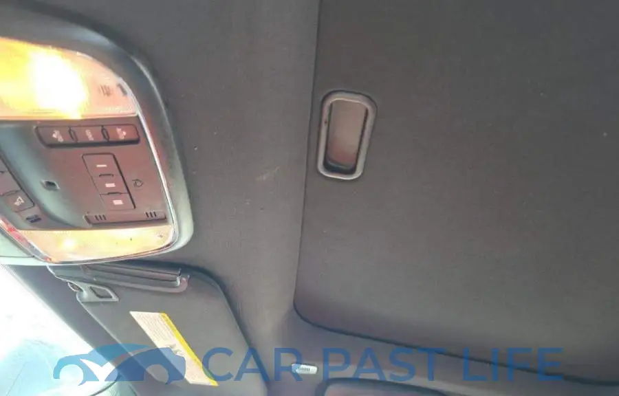 2C3CDXGJ8NH127725# 14