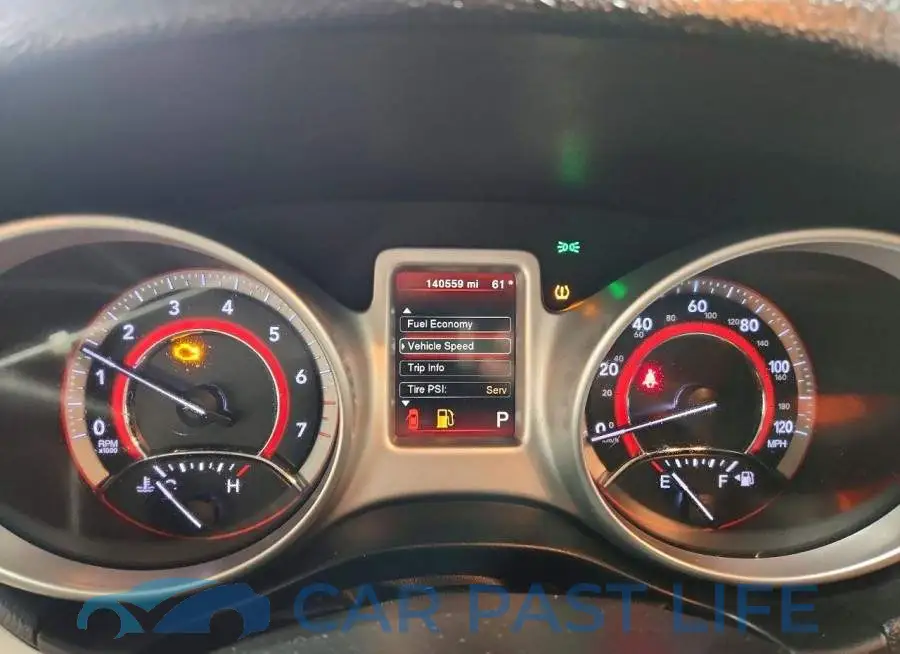 3C4PDCABXJT218195# 9