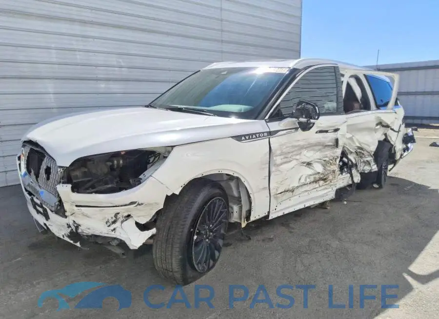 5LM5J7XC4LGL11009# 1