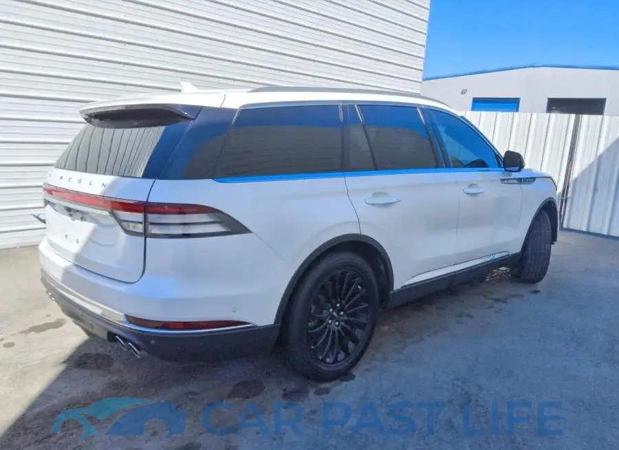 5LM5J7XC4LGL11009# 3