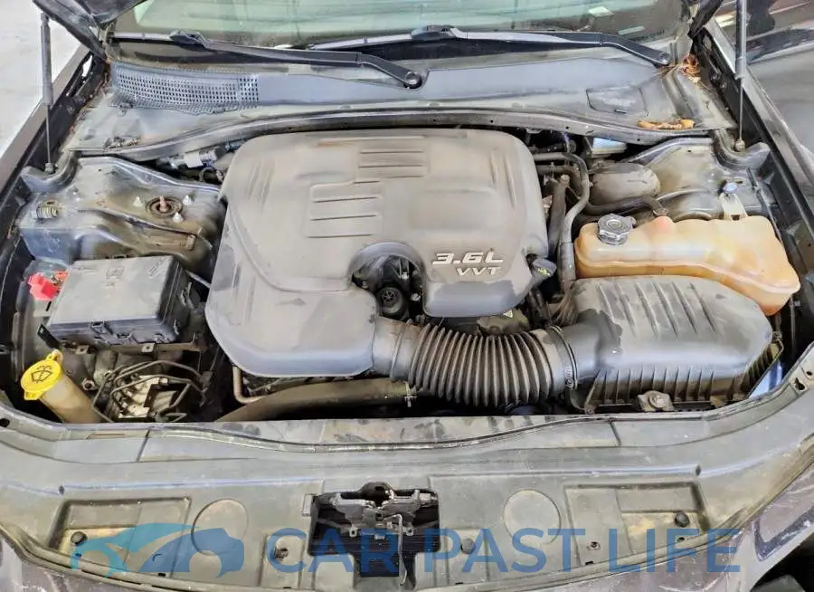 2C3CCAAG8HH668338# 11
