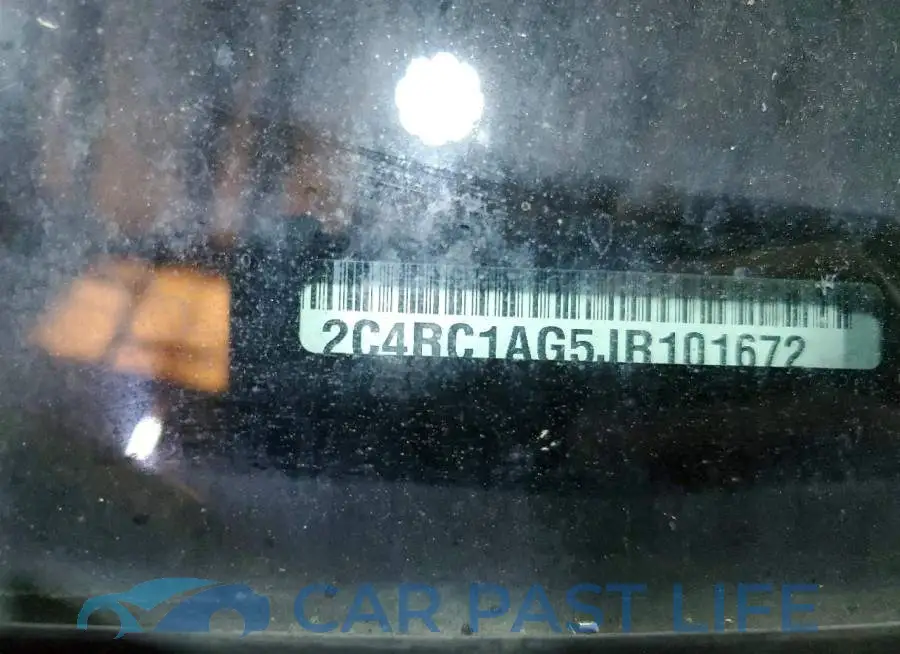 2C4RC1AG5JR101672# 14
