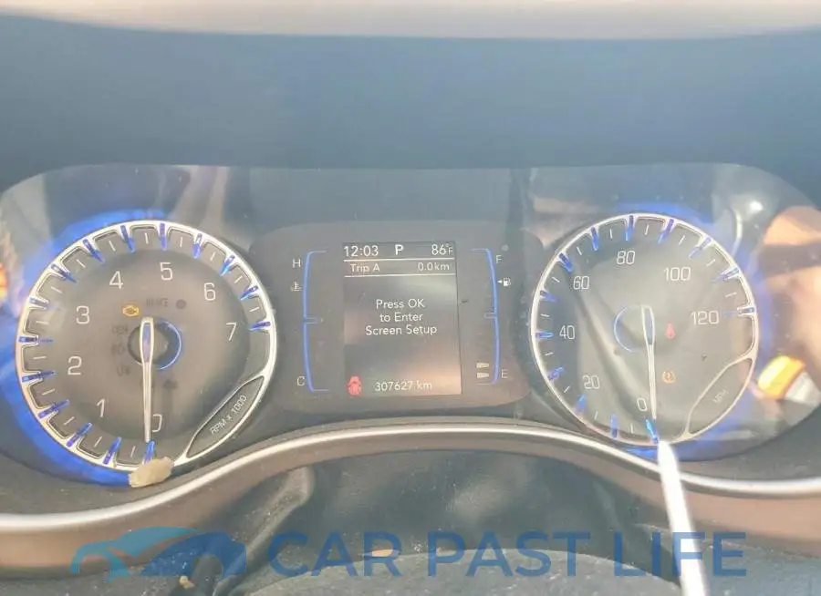 2C4RC1BG1JR142900# 9