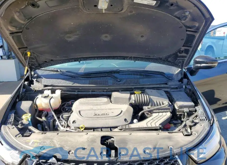 2C4RC1BG8SR600854# 12