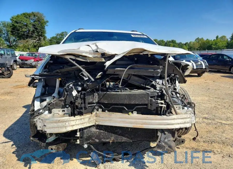 2C4RC1EG3JR310841# 5