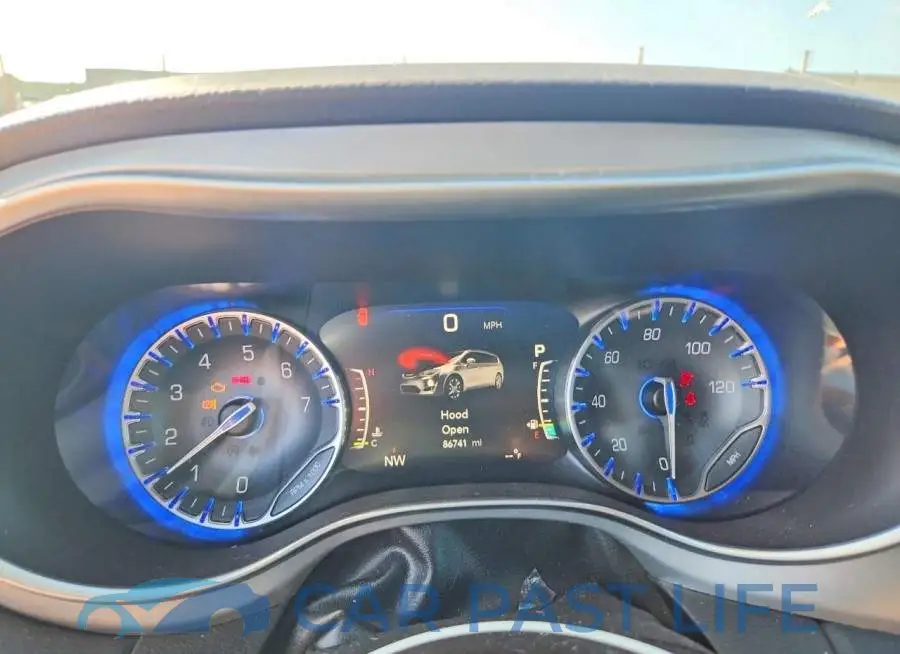 2C4RC1EG3JR310841# 9