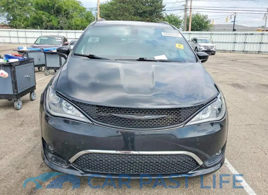 2C4RC1EG9KR699034# 5