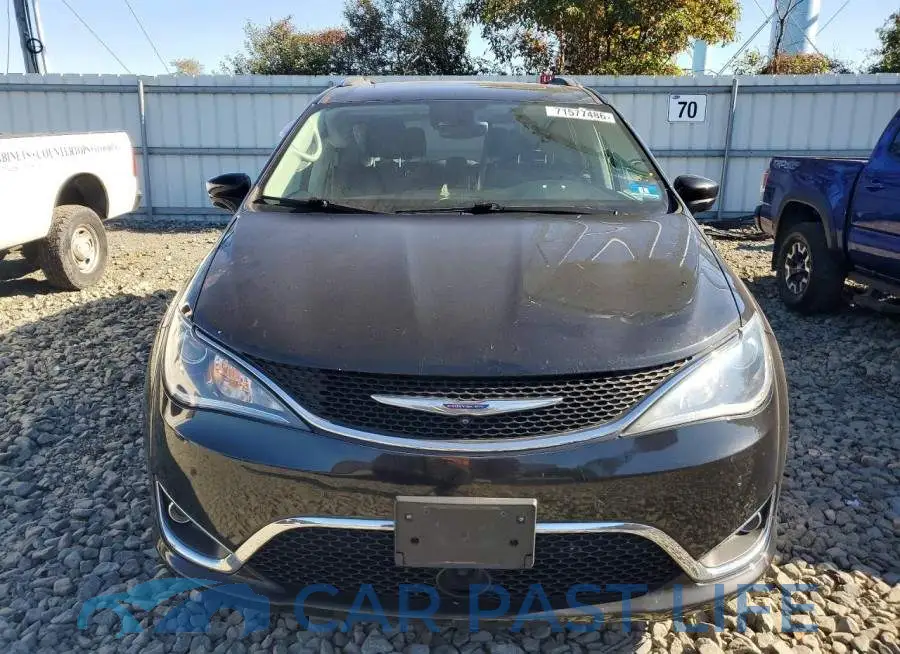 2C4RC1EGXKR541608# 5