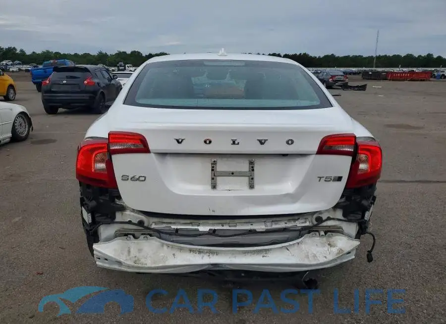 LYV402TM4HB153085# 6