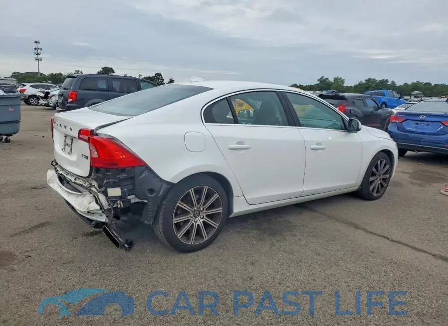 LYV402TM4HB153085# 3