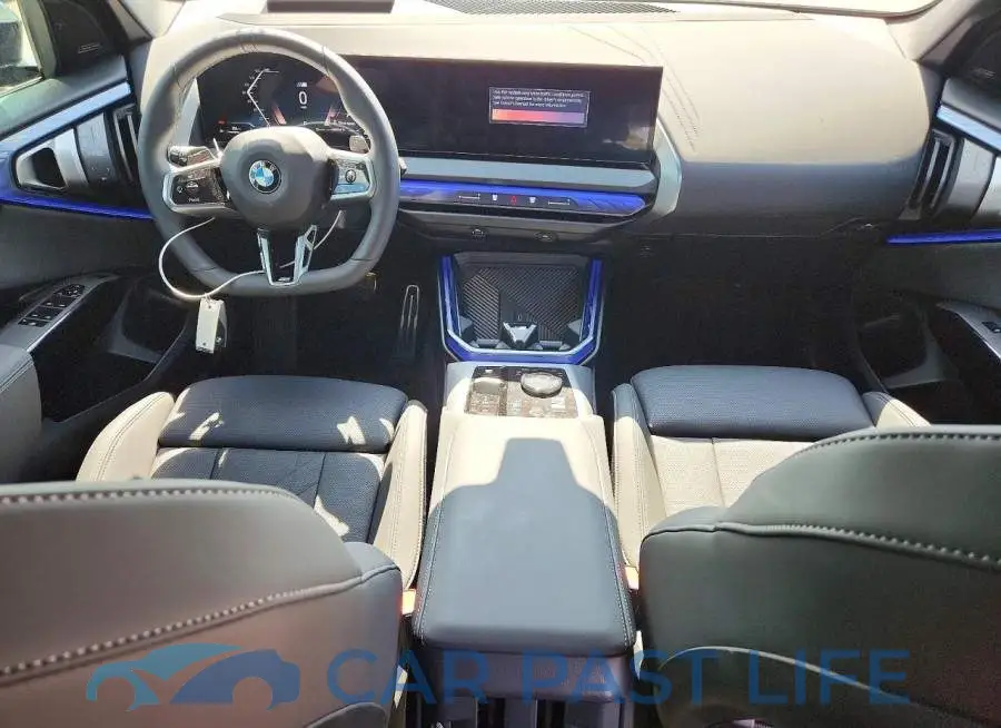 5UX53GP03T9391073# 8