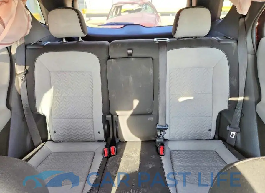 3GNAXUEG1PL266967# 10