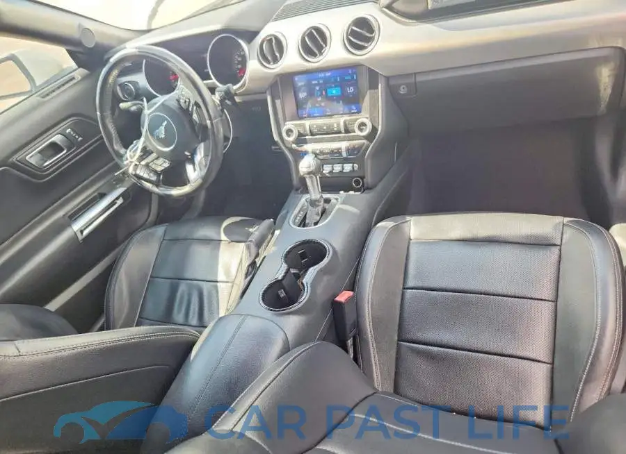 1FATP8UH5M5103744# 8