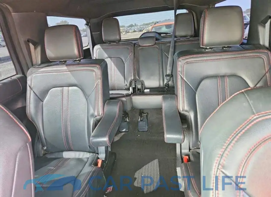 1FMJK2AT4NEA40185# 10