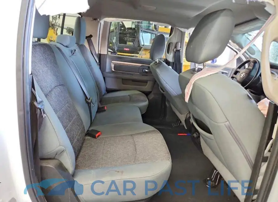1C6RR7LM7JS241961# 10