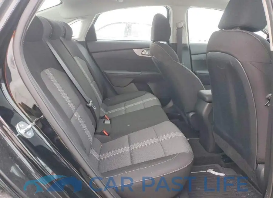 3KPF24AD4RE724209# 10