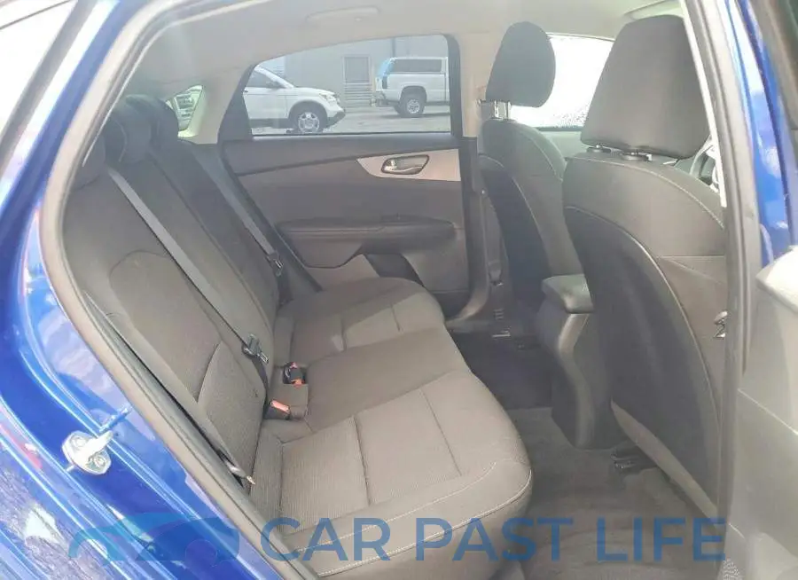 3KPF24AD5LE249211# 10