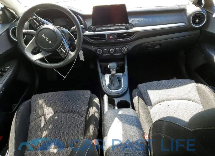 3KPF24AD9RE796426# 8