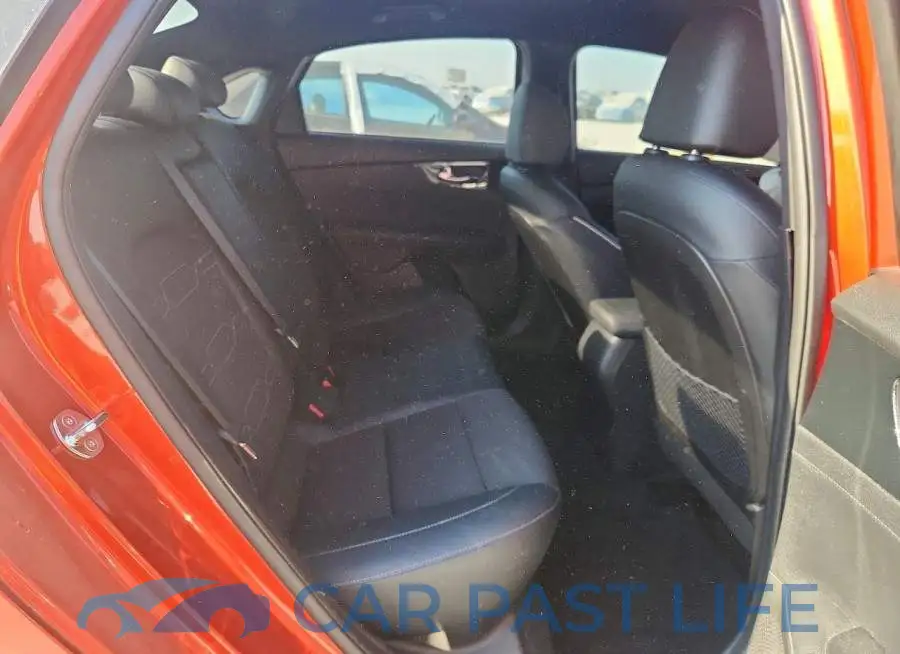 3KPF54AD5PE609736# 10