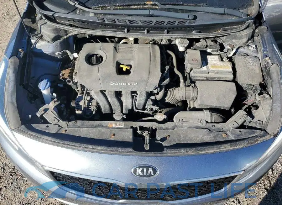 3KPFL4A72JE261871# 11