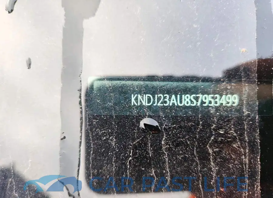 KNDJ23AU8S7953499# 12