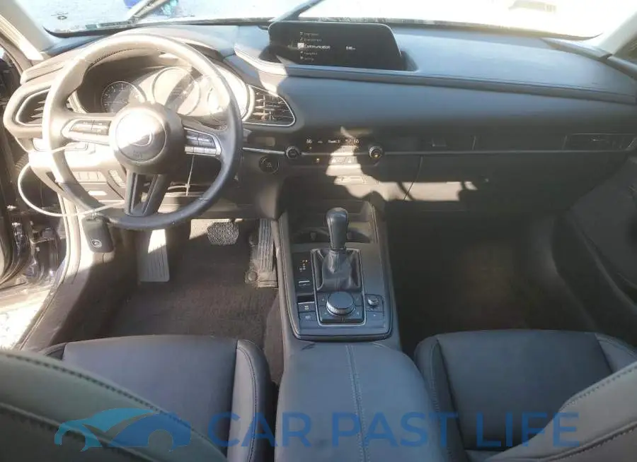 3MVDMABL4MM252001# 8