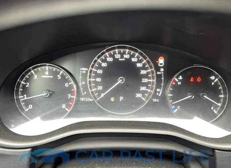 3MVDMBBM2SM757000# 8