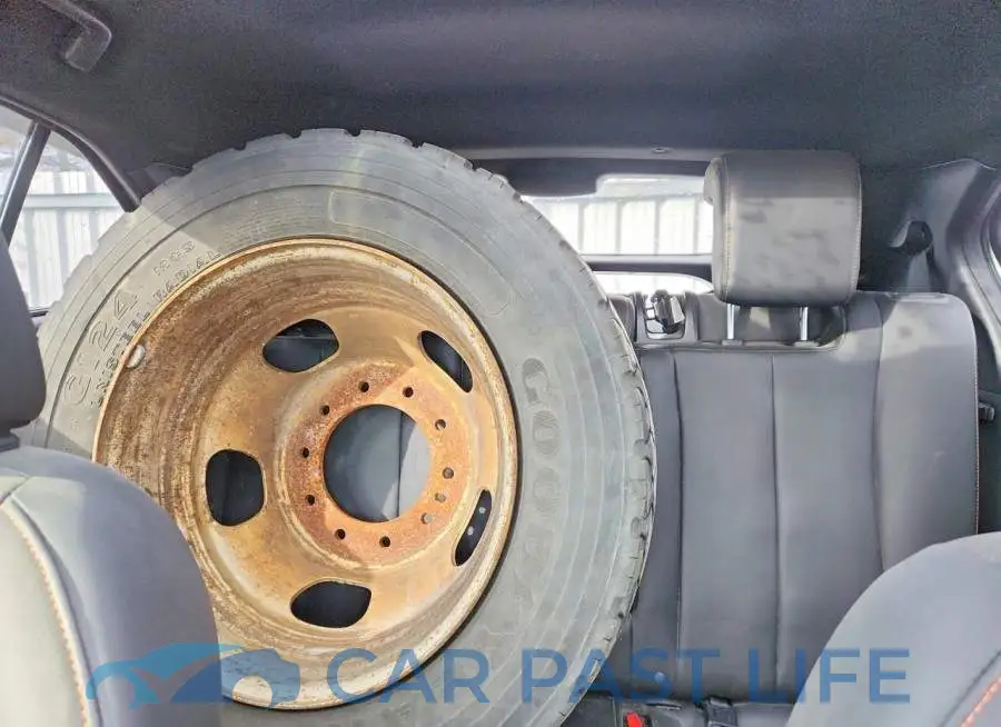JA4AT4AAXLZ601808# 10
