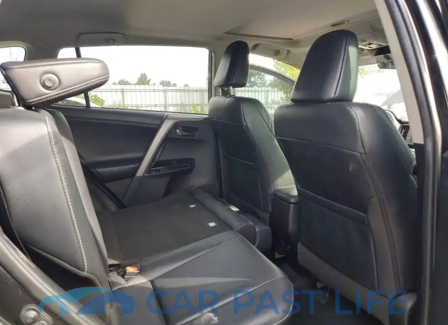 2T3DFREV6JW815048# 11