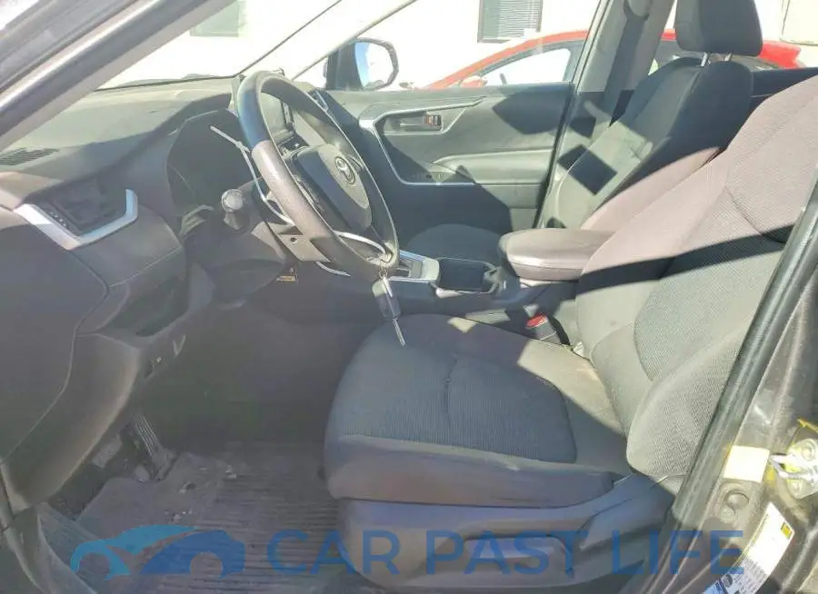 2T3G1RFV8NC319976# 7