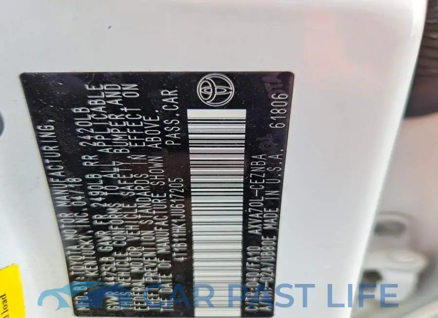4T1B11HK1JU617205# 12