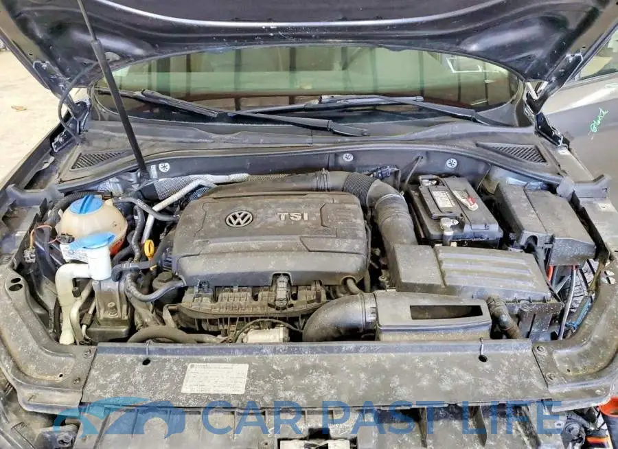1VWBT7A3XHC000774# 11