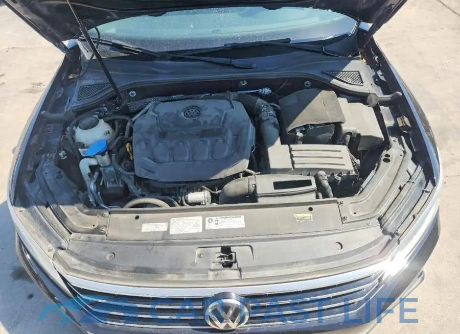 1VWCA7A31JC017222# 11