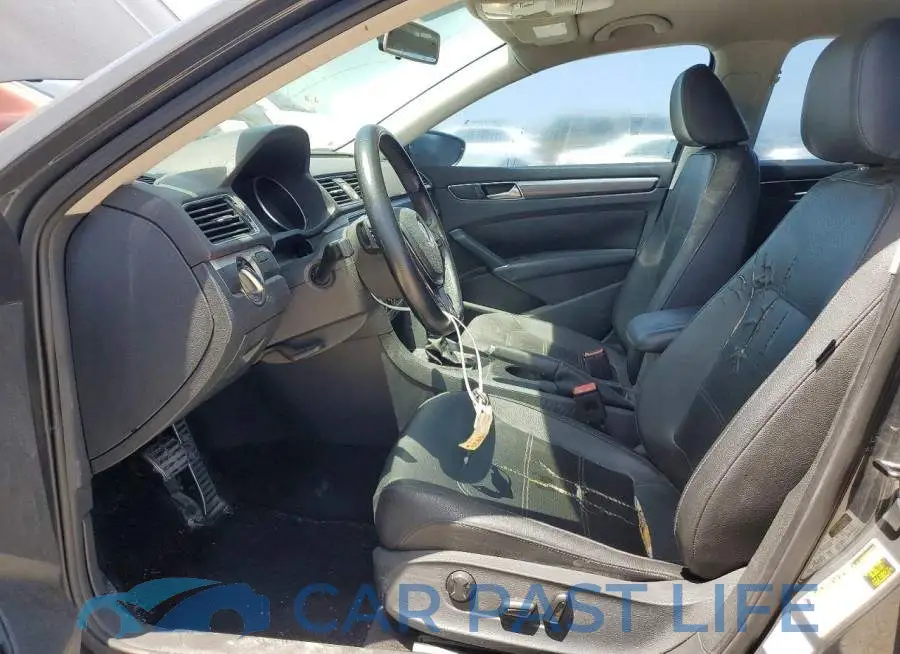 1VWDT7A37HC029089# 7
