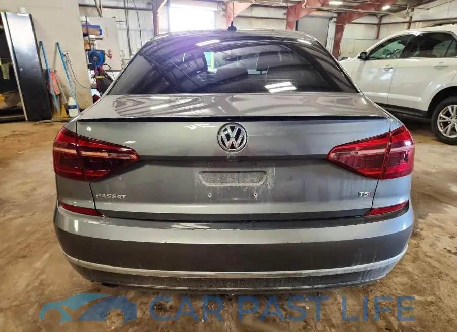 1VWLA7A33KC010662# 6