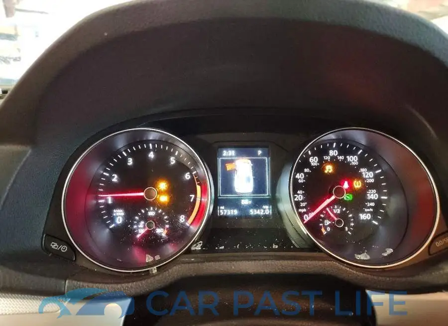 1VWLA7A33KC010662# 9