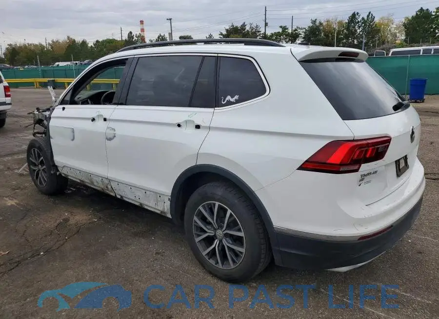 3VV2B7AX1LM063196# 2