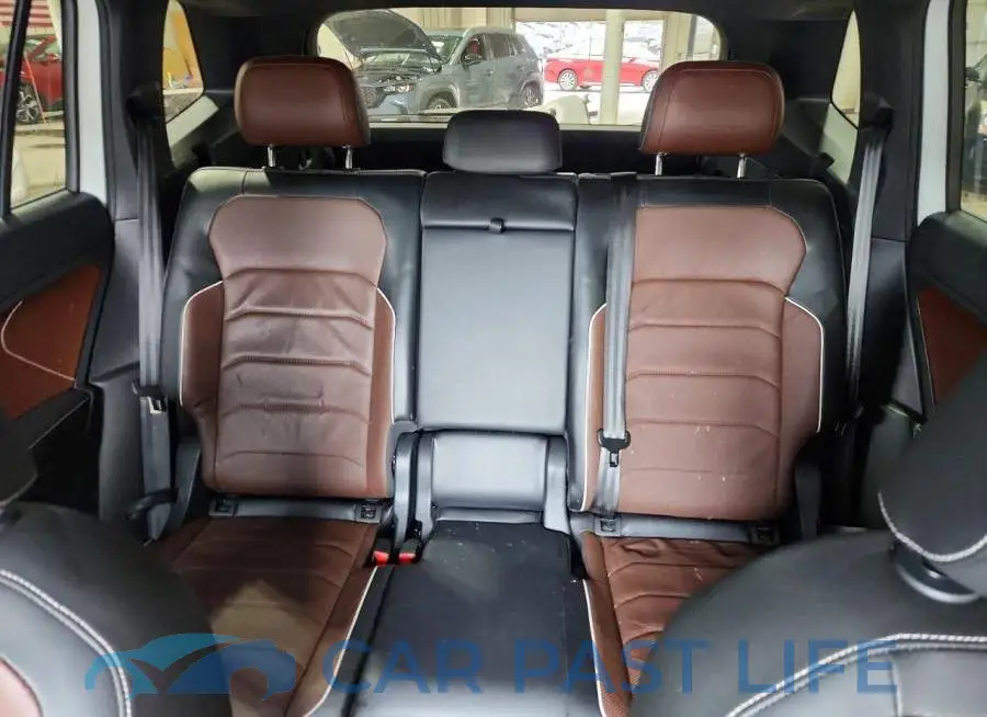 3VV4B7AX3RM078607# 10