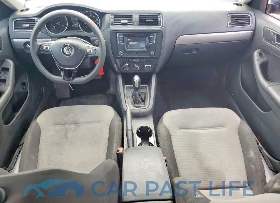 3VW2B7AJXJM250490# 8