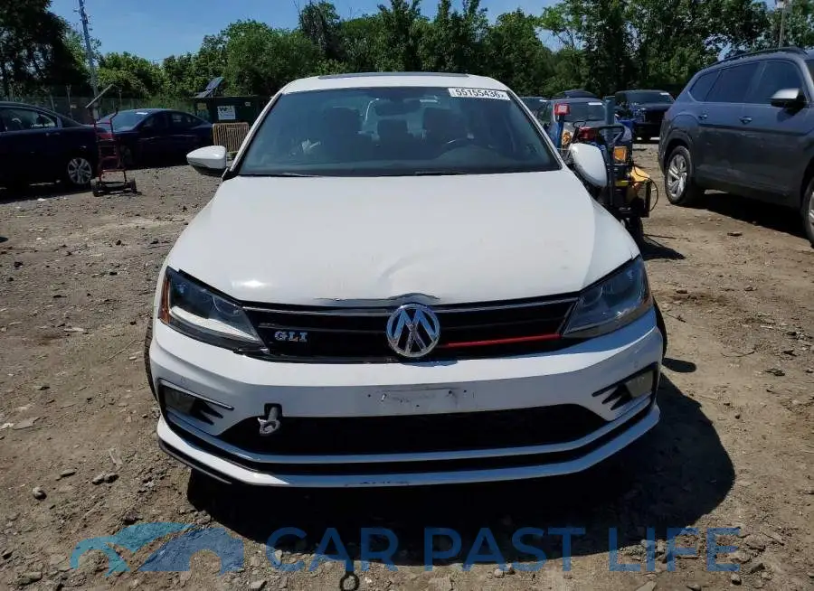 3VW5T7AJ1HM402774# 5