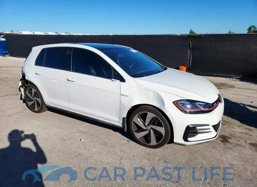 3VW5T7AU6LM010408# 4