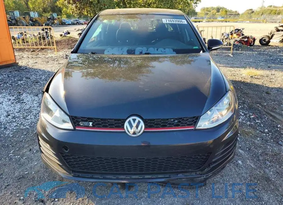 3VW5T7AU9HM017831# 5