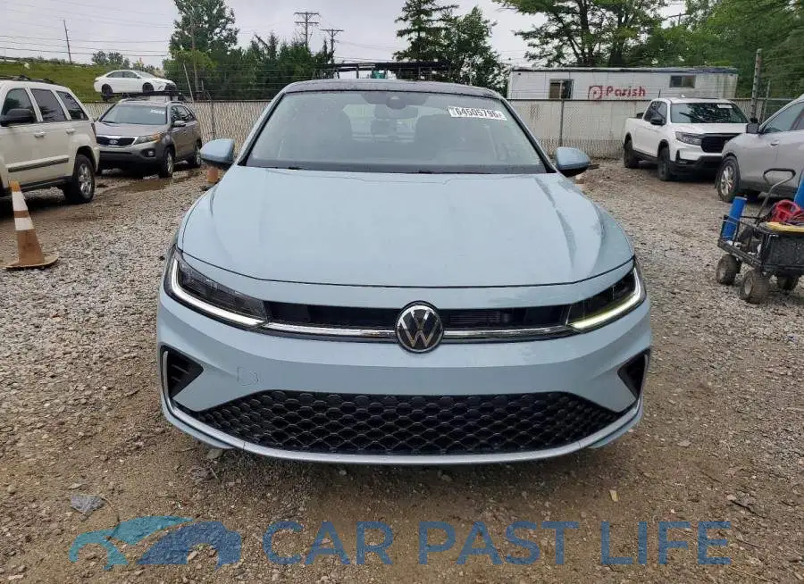 3VW7W7BU8TM065294# 5