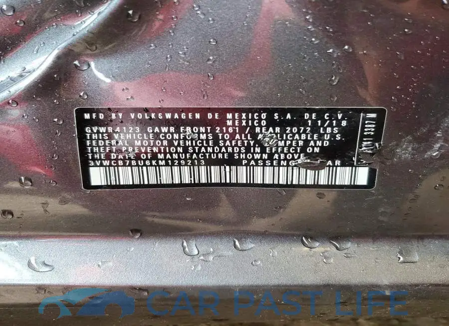3VWCB7BU6KM129213# 12