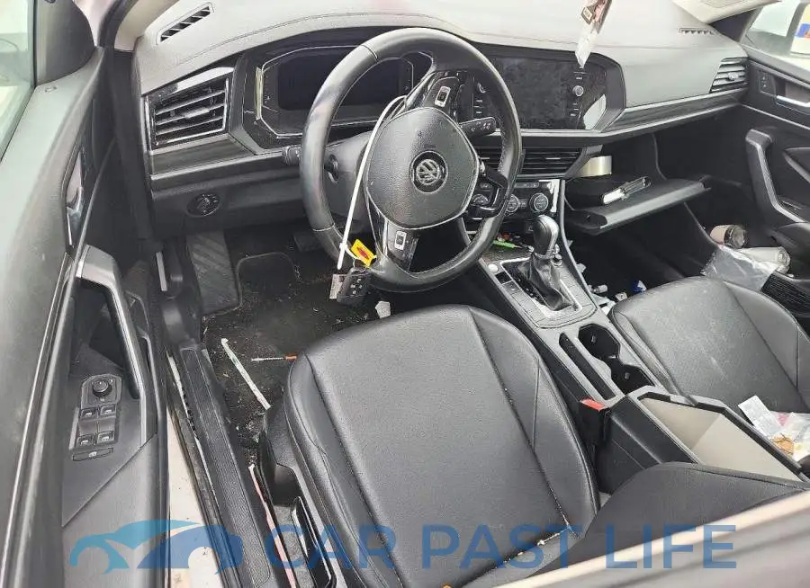 3VWEB7BU6KM207045# 8