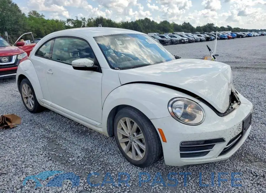 3VWJ17AT1HM613821# 4
