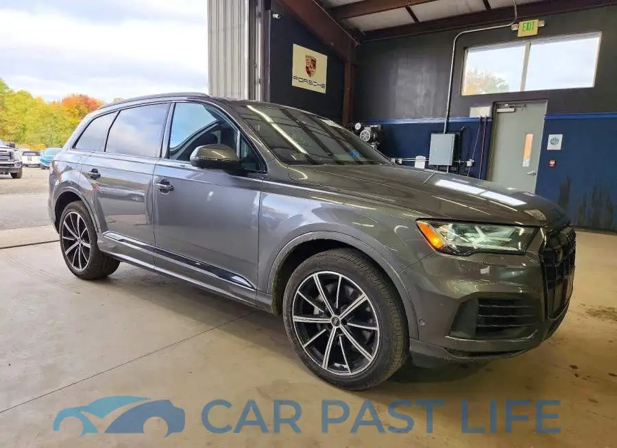 WA1LXBF78ND009175# 4